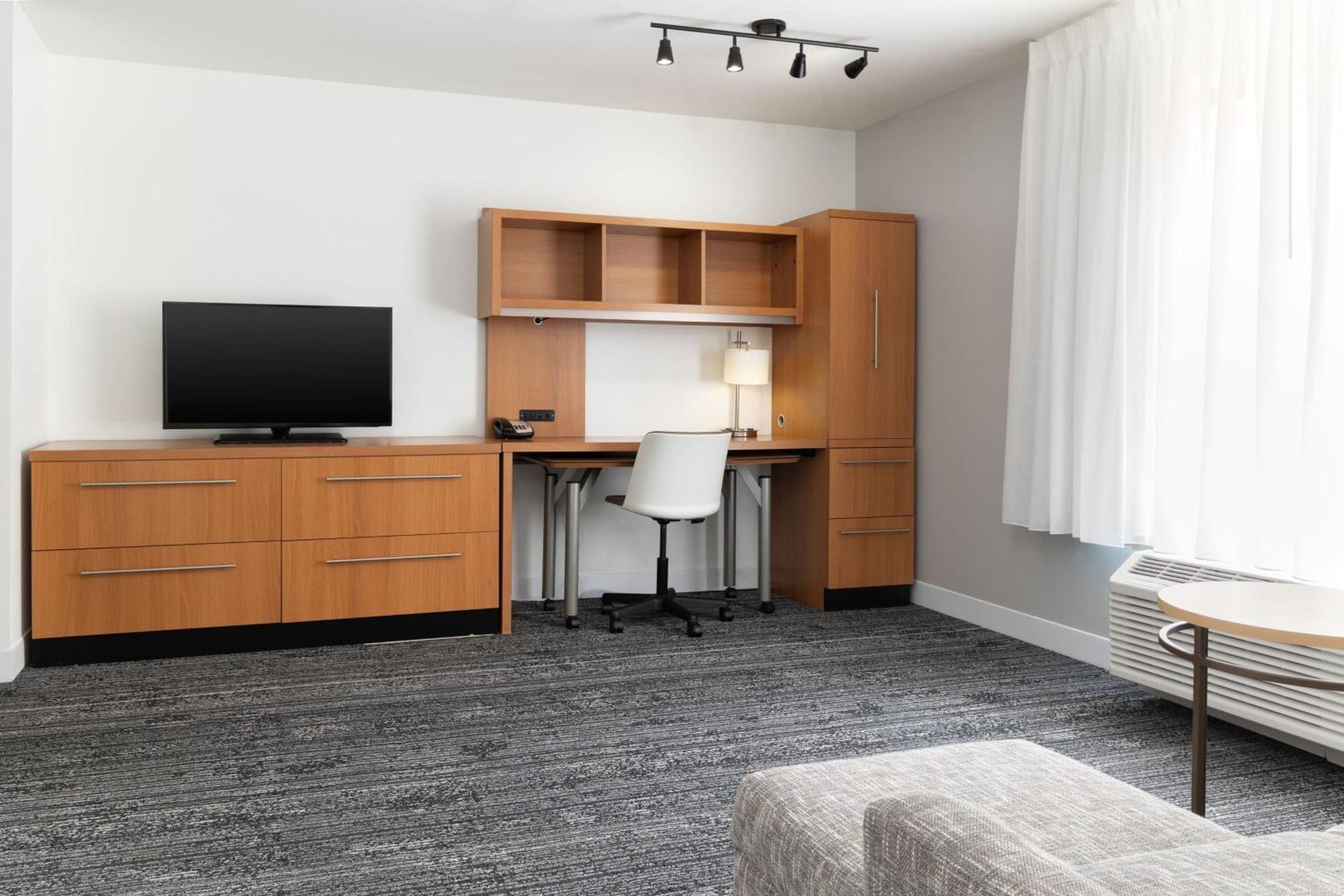 Towneplace Suites By Marriott Erie Ngoại thất bức ảnh